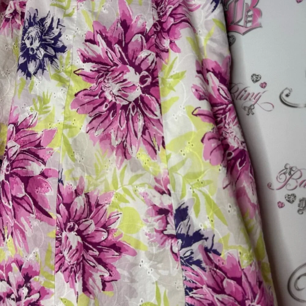 M&S classic skirt crochet pattern throughout flowers white green pink purple - Picture 5 of 11